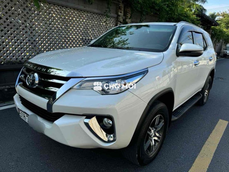 Toyota Fortuner 2020 2.4AT 4x2  -máy dầu