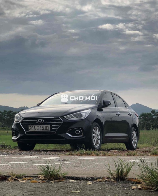 Hyundai Accent 2018 1.4 MT - 300000 km