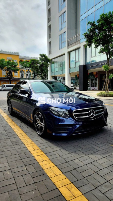 E300 AMG giá mua mới 3,2 tỷ nay bán 1ty2xx