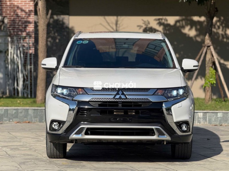 Mitsubishi Outlander Premium 2.0 CVT 2021