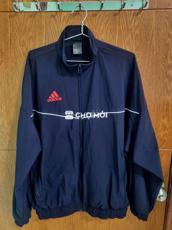Áo khoát Adidas dù chính hãng (68-75kg)