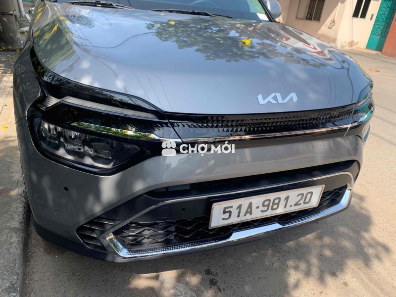 Kia Carens 2024 1.5G Luxury - 1600 km