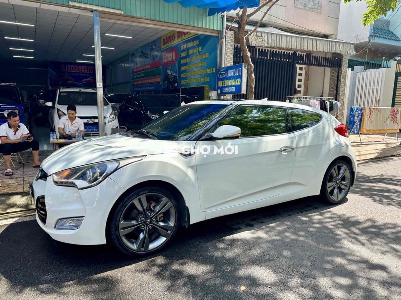 Hyundai Veloster 2011 1.6 GDI AT - 85000 km