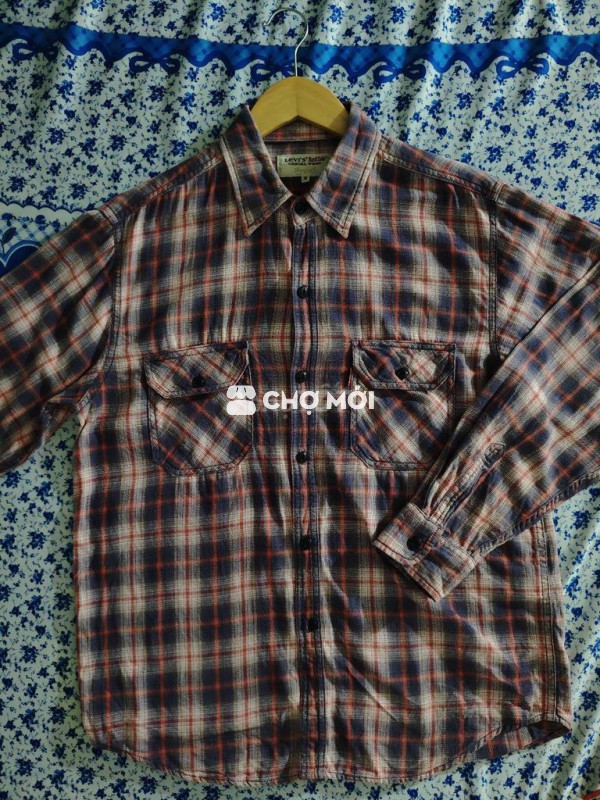 Sơ mi lệ vi red tap size M