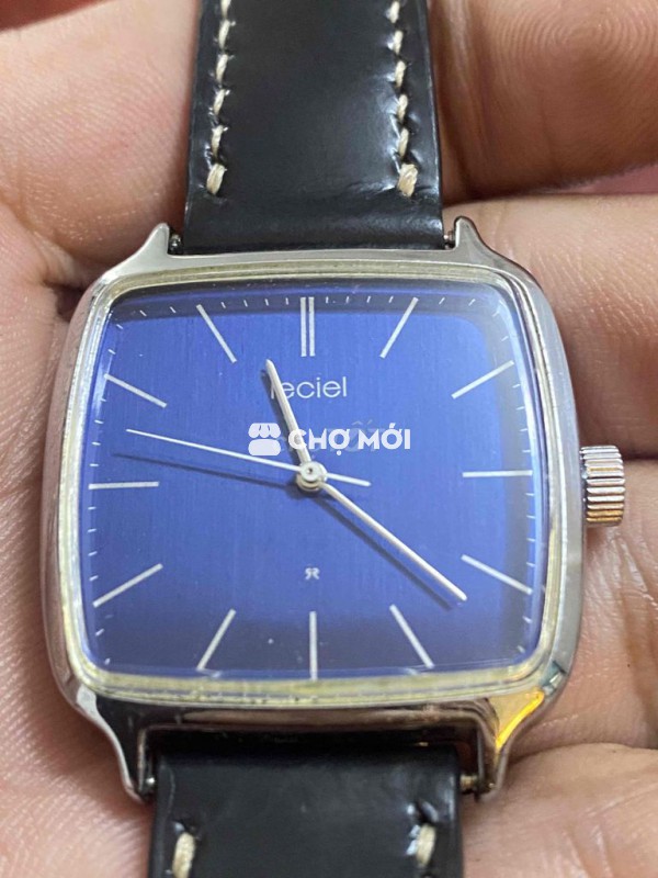 Đồng hồ đeo tay Nam Cơ cót Dây da Xanh