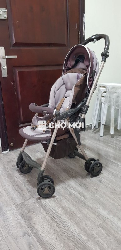 Xe đẩy Combi 2 chiều, 98%, tặng xe chòi và địu bé