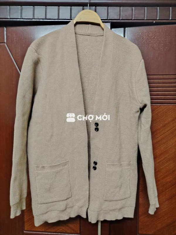 Áo len khoác ngoài