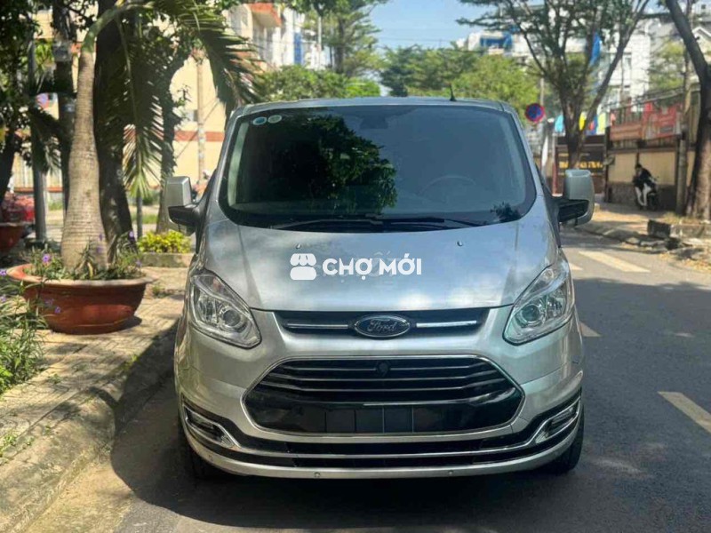 TOURNEO TITANIUM 2020 XE HÃNG-CHẤT ĐẸP-GIÁ HỢP LÝ