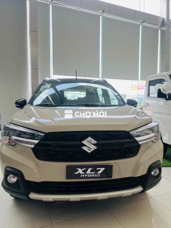 Suzuki XL 7 Hybrid 2025  nhiều ưu đãi !!!