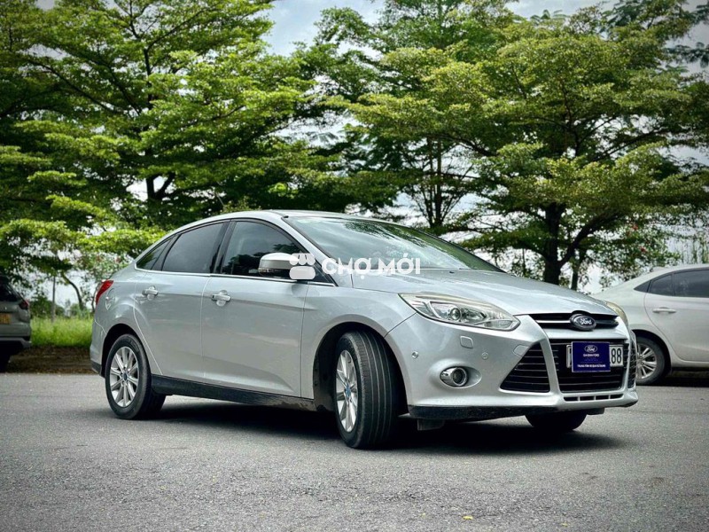 Ford Focus 2013 Bạc , bảo hành chính hãng