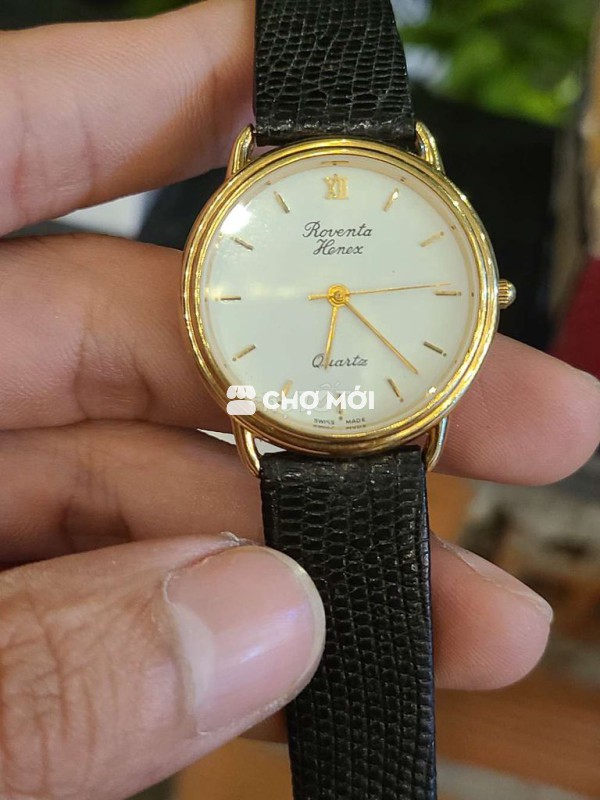 Đồng hồ pin Thụy SĨ