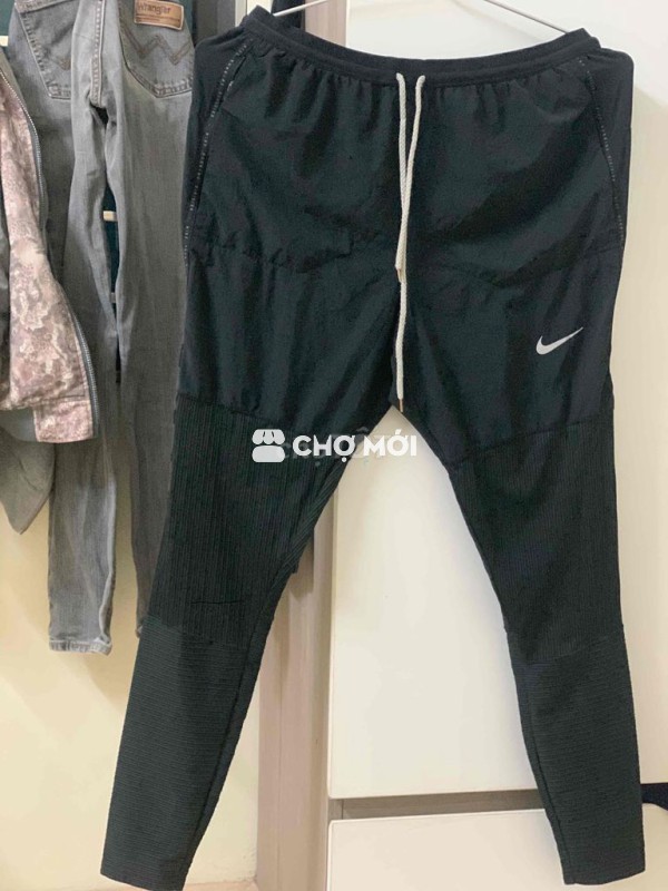 quần chạy bộ nike division