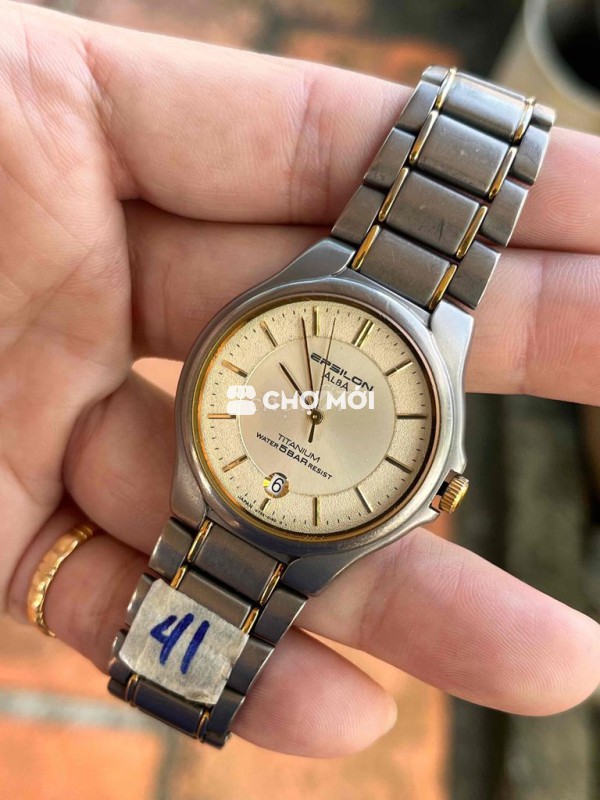 đồng hồ pin nhật