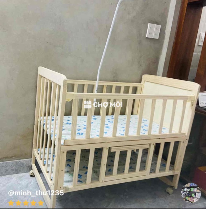 Pass cũi gỗ đa năng mới 95% tặng kèm khung quây