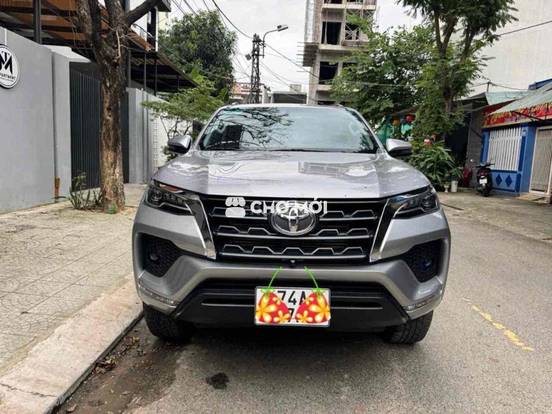 Toyota Fortuner 2.4G 4x2AT -2021 mấy dầu