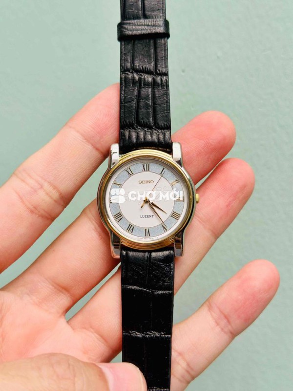 Đồng hồ đeo tay Seiko Lucent 5E21-6E00