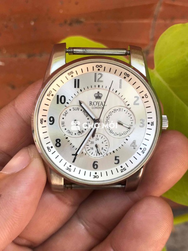 Đồng hồ Royal nội địa Nhật size 41mm dây da