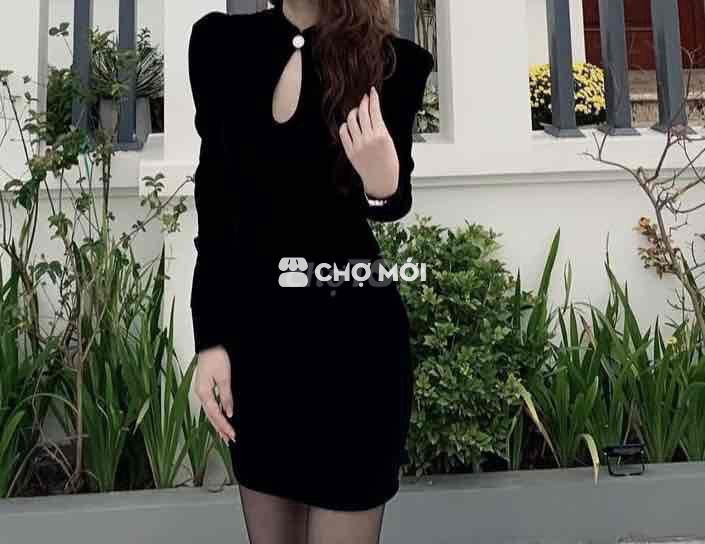 Đầm dự tiệc Nhung Đen Nữ Sang trọng