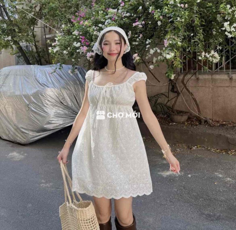 Váy babydoll nữ Xô ren thêu Trắng