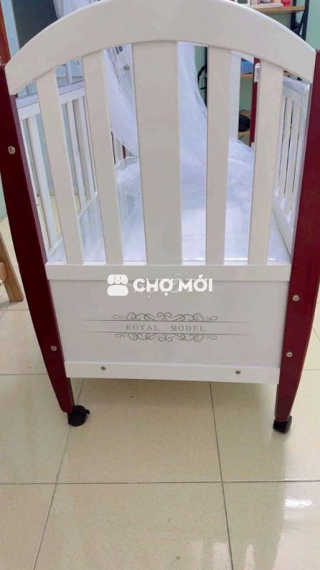 Cũi cho bé mới 100 tặng đệm sơ dừa mới 100₫