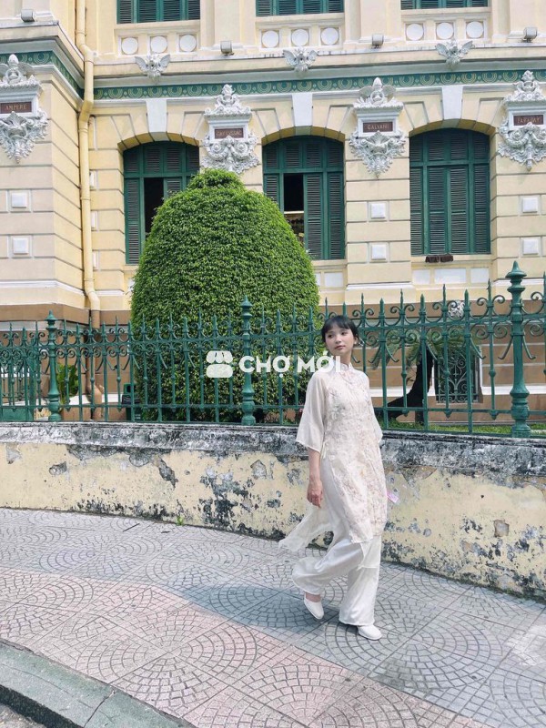 Áo dài cách tân Nữ Hoa đào Trắng kem size S