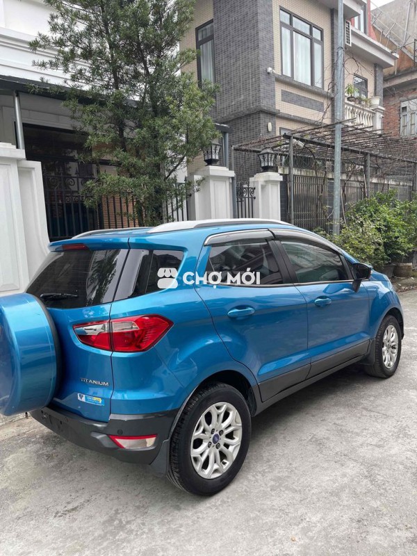 Ford EcoSport 2015 Titanium 1.5L AT - 130235 km