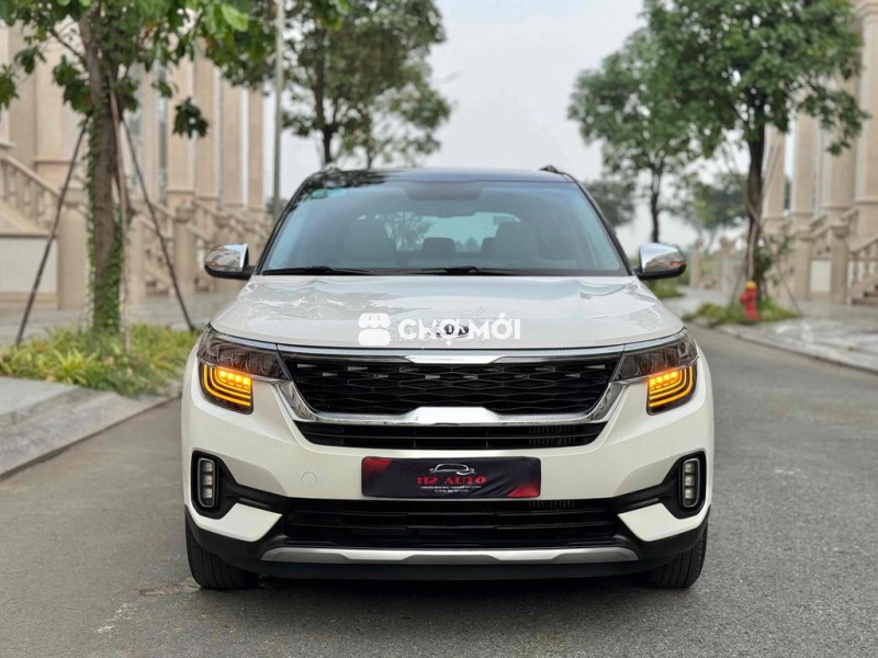 Kia Seltos 1.4 Premium 2020 quá mới chỉ 13.000 km