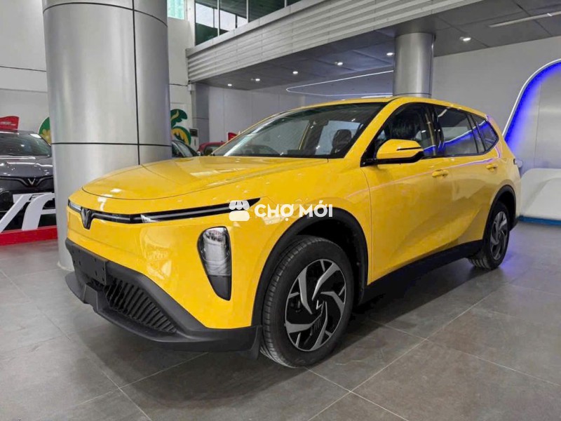 VinFast Limo Green 7 chỗ