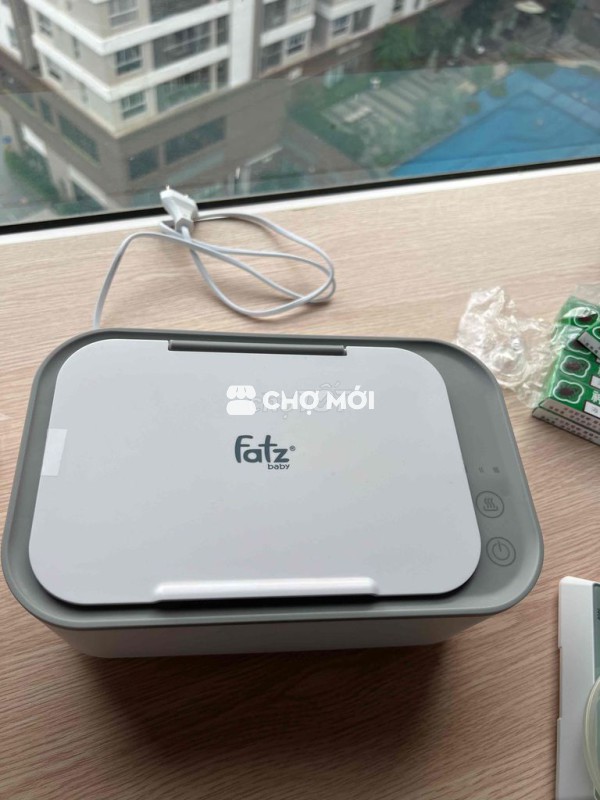 Máy làm ấm khăn ướt Fatzbaby Trắng Xám