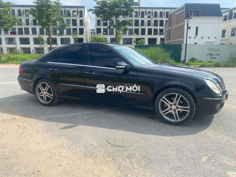 Mercedes-Benz E200K 2008 Đen