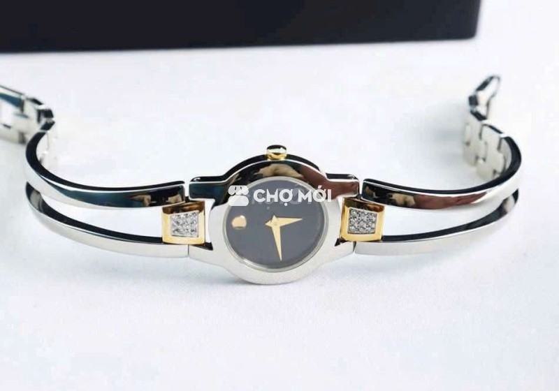 Đồng hồ Movado Nữ 18 Viên Kim Cương Thiên Nhiên