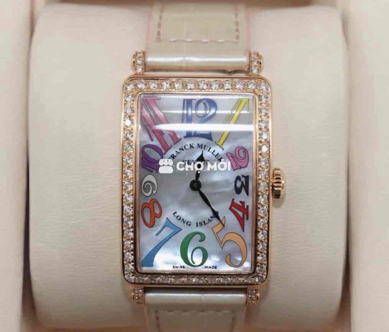 FM 952 QZ MOP thân vỏ vàng hồng 18k đính kim cương