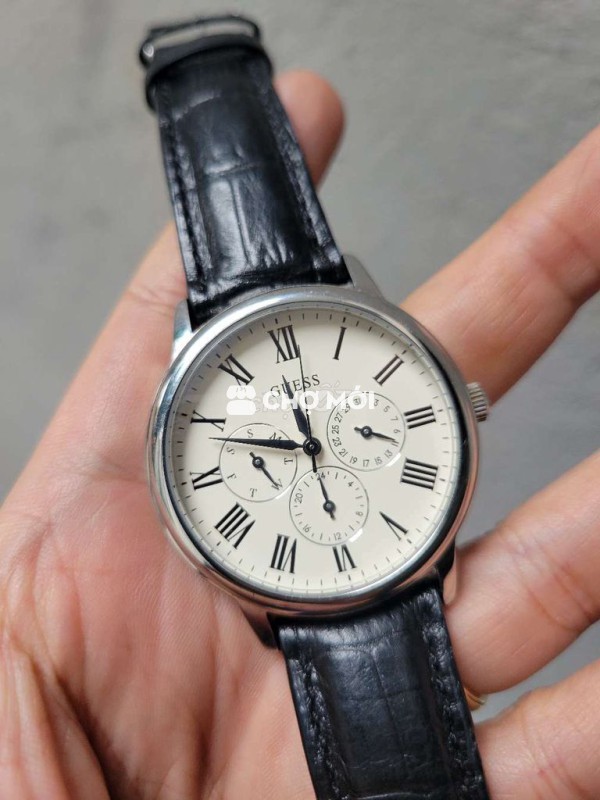 Đồng hồ GUESS