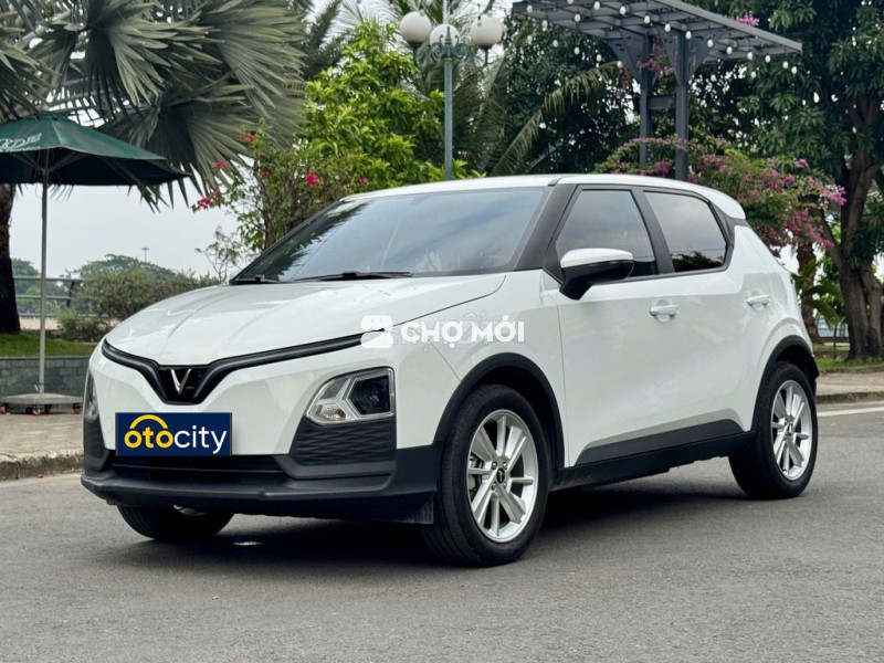 VinFast VF5 Plus 2024 - Màu trắng - 3v4km -Mua pin