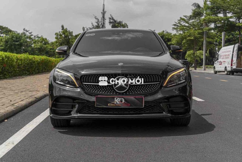 C300_AMG facelift model 2020 màu đen siêu ngầu