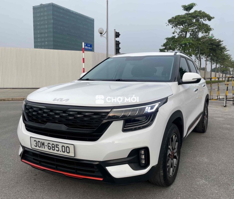Kia Seltos 1.4 Premium Xline sx 2024 - màu Trắng.