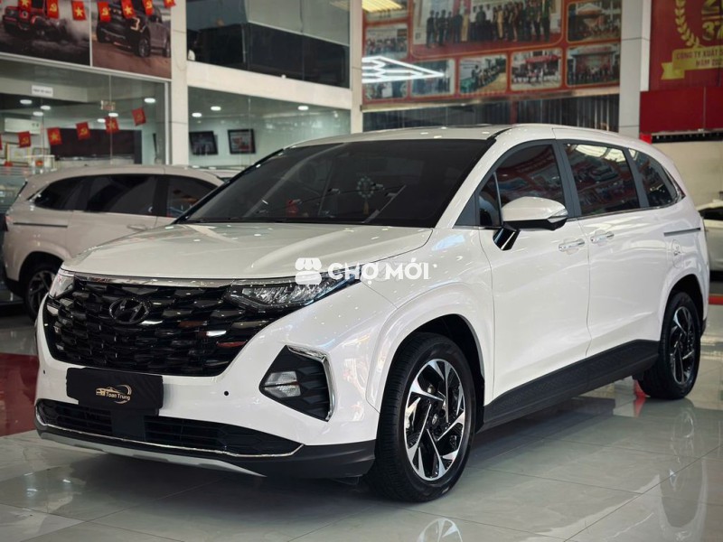 Hyundai Custin 2023 Cao Cấp 2.0T - 13000 km