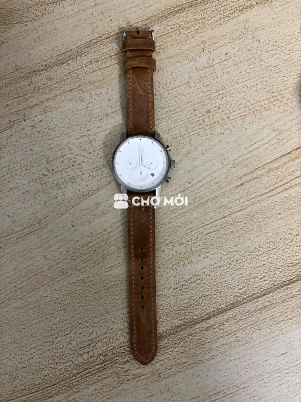 cần bán đồng hồ D-MC02-WT