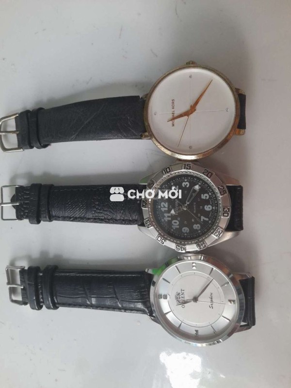 Đồng hồ đeo tay Quartz dây da đã sử dụng