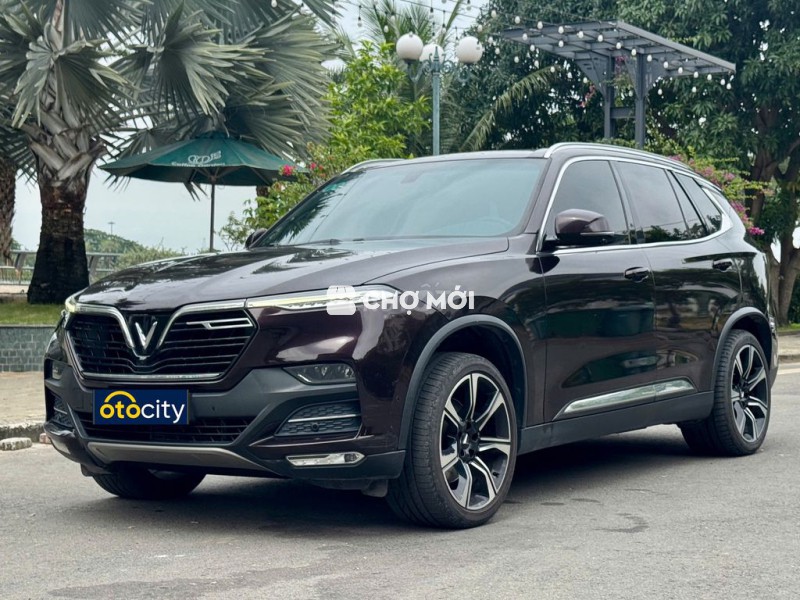 VinFast Lux SA Premium 2019 - Màu nâu- 5v3km