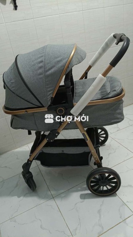 Pass xe đ ẩy bé sử dụng 1 lần. Con rất mới q7 hcm