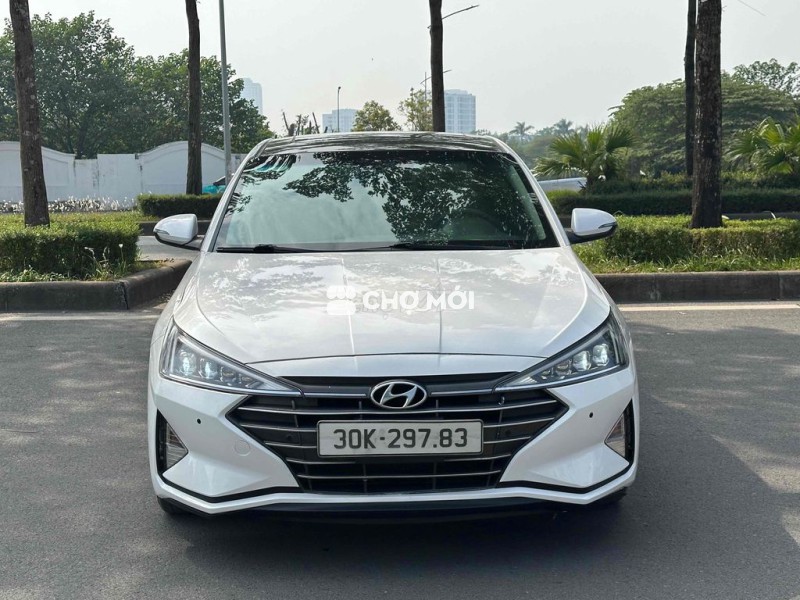 Hyundai Elantra 2020 2.0 Trắng