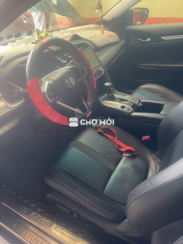 Bán Honda  ci-vic  2020  20.000 km  giá 560 triệu