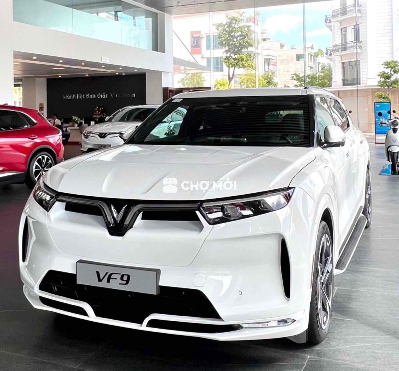 VF9 CHUẨN DOANH NHÂN-VAY 90%,LÃI SUẤT SIÊU ƯU ĐÃI