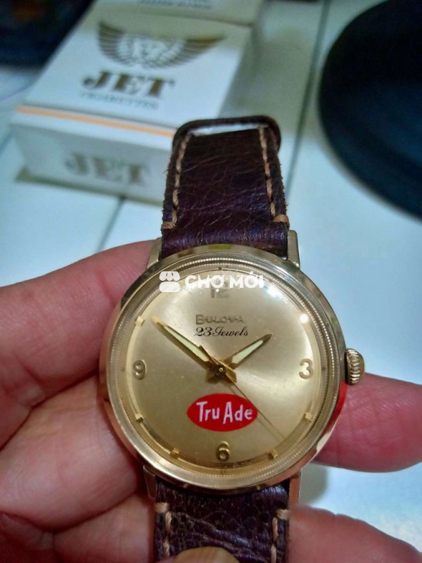 Đồng hồ tự động hiệu Bulova phiên bản cổ xưa USA.