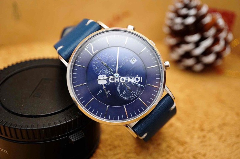 Đồng hồ đeo tay The Clock House Solar Chronograph