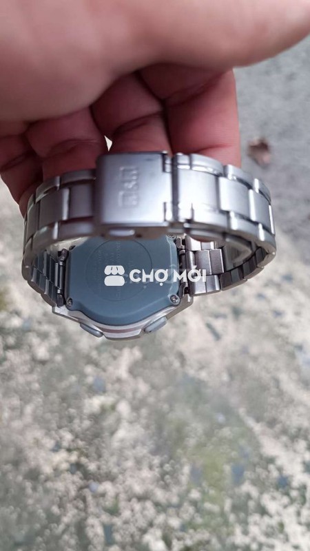 Đồng hồ đeo tay Q&Q Thép Bạc