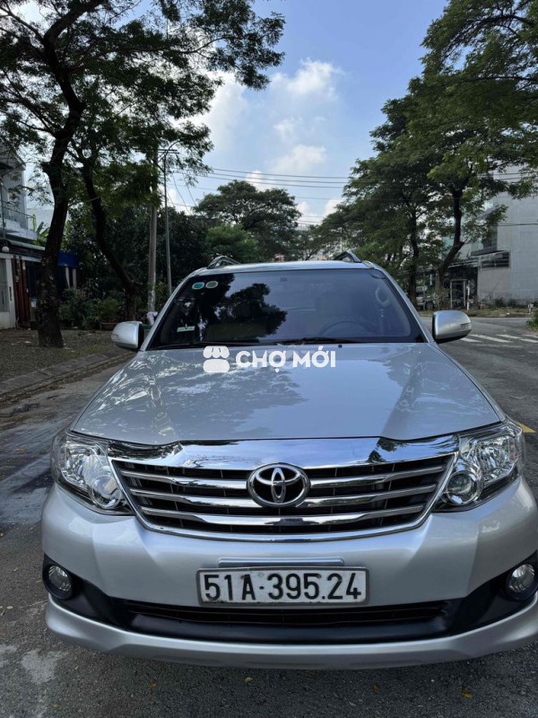 Toyota Fortuner 2012 2.7V 4x2 -