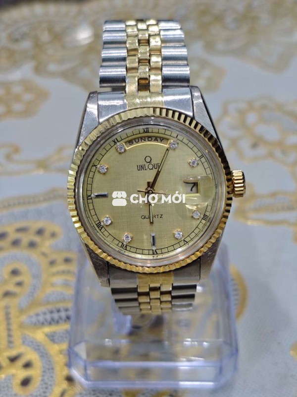 Đồng hồ UNLQUE LỊCH DAY-DATE form ROLEX