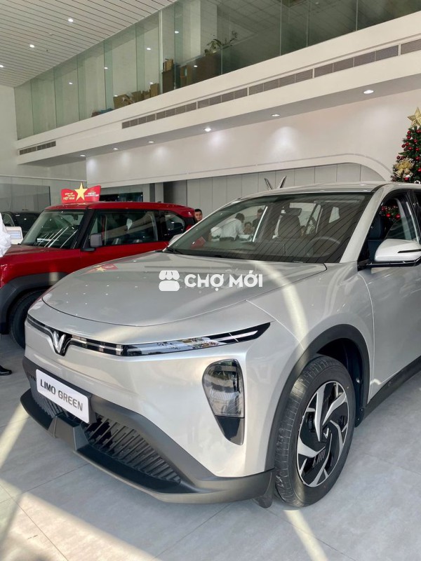 VinFast Limo Green đưa trước từ 70tr nhận xe ngay